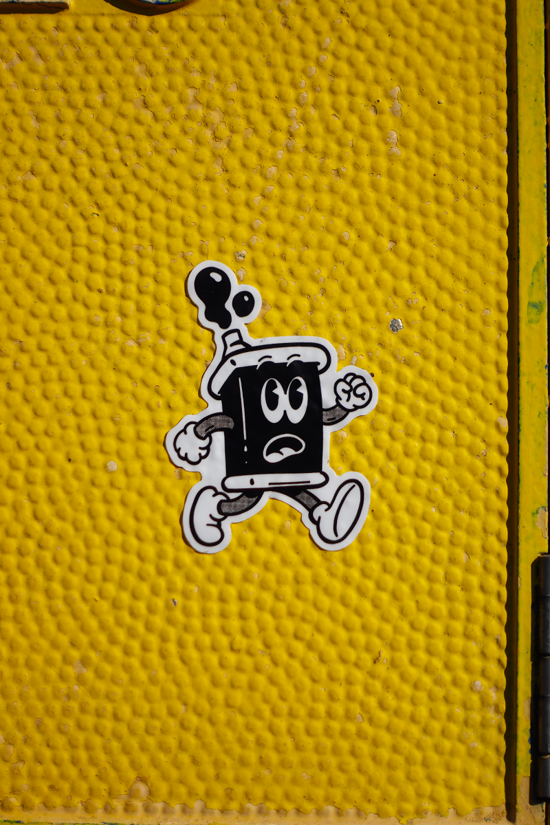 Sticker Biddy
