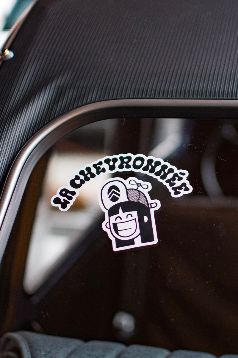 Sticker "LA CHEVRONNÉE"